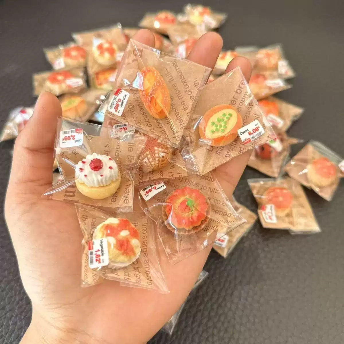 D-18 Mixed Color Food Charms (color dots