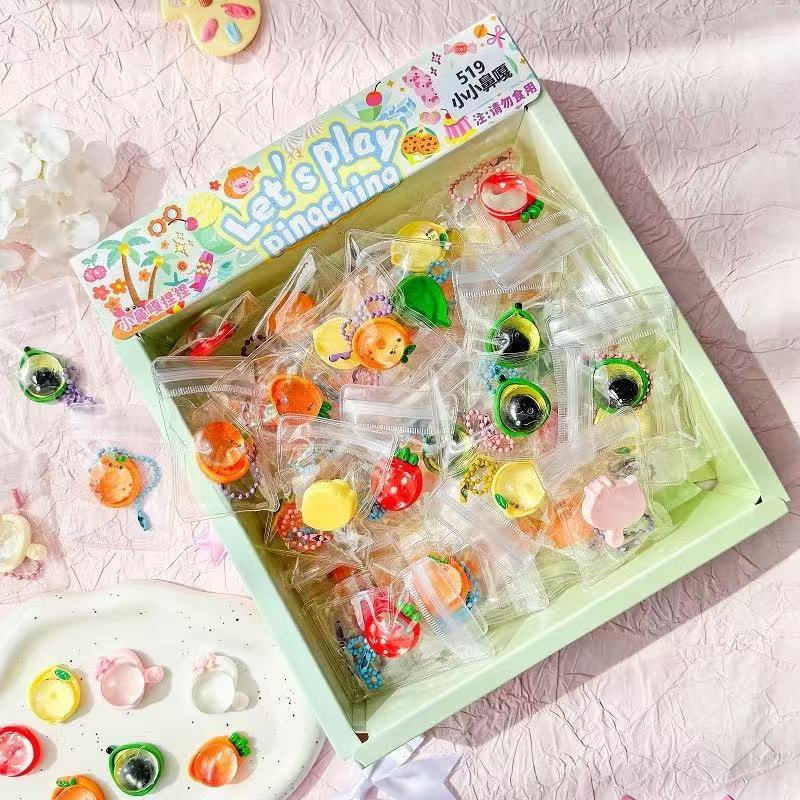 C-38 Fruit Vegetable Squeeze Toy (6styles