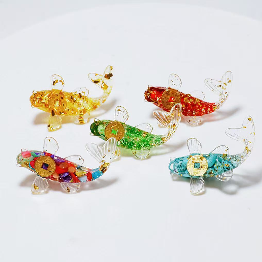 C-06 Big Koi Fish Crystal Chips (color dots