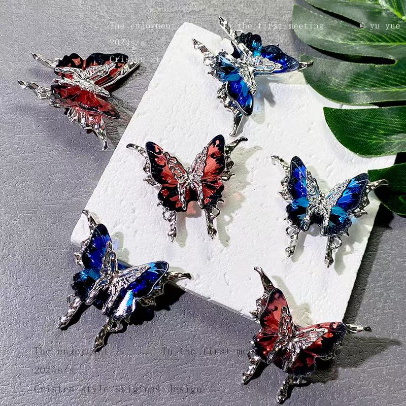 A-(New) C-48 Alloy Big Butterfly (color dots